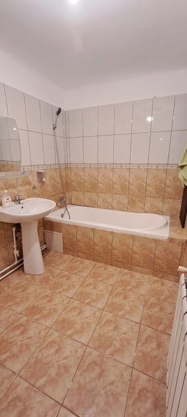 Tineretului, Bd. Dimitrie Cantemir, 2 camere +curte, 350 m de metrou si stb